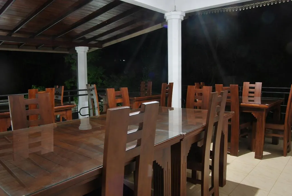 Bed and Breakfast Hotel Elephant Park Κάντι
